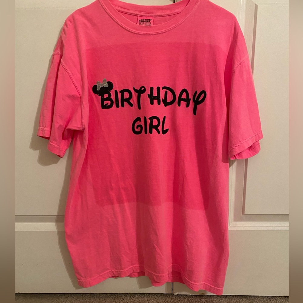 Super cute Minnie Mouse bday girl top. EUC!!